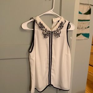 UNIQUE VINTAGE BRAND WHITE BLOUSE WITH COLLAR